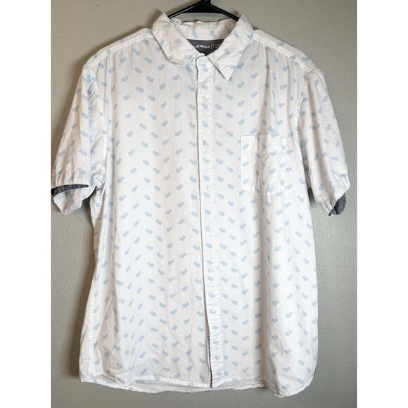 Airwalk Other - AIRWALK Men's Short Sleeve Button Down Shirt White Blue Pineapple XL 100% Cotton